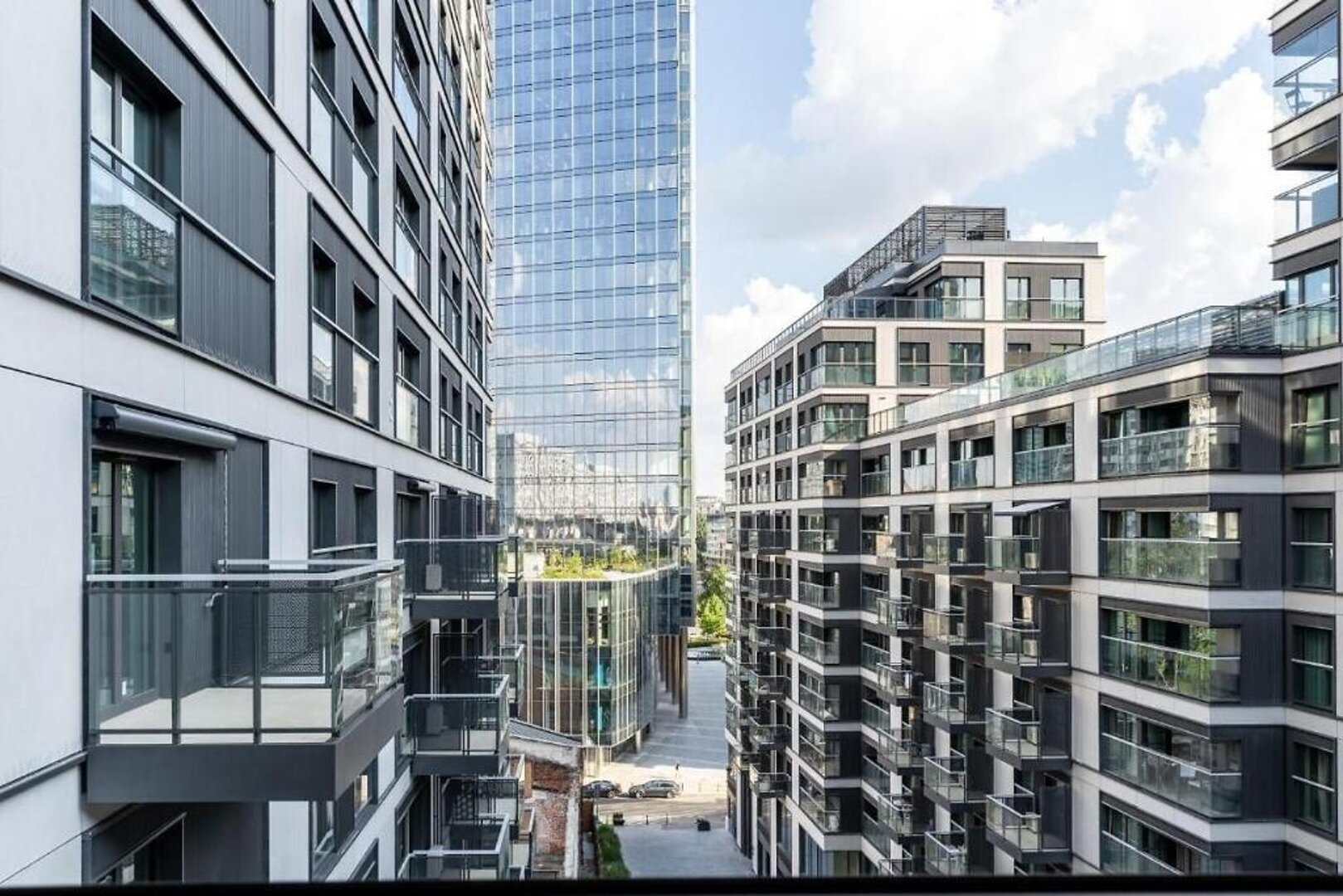 Waliców 11/226 (Mennica)