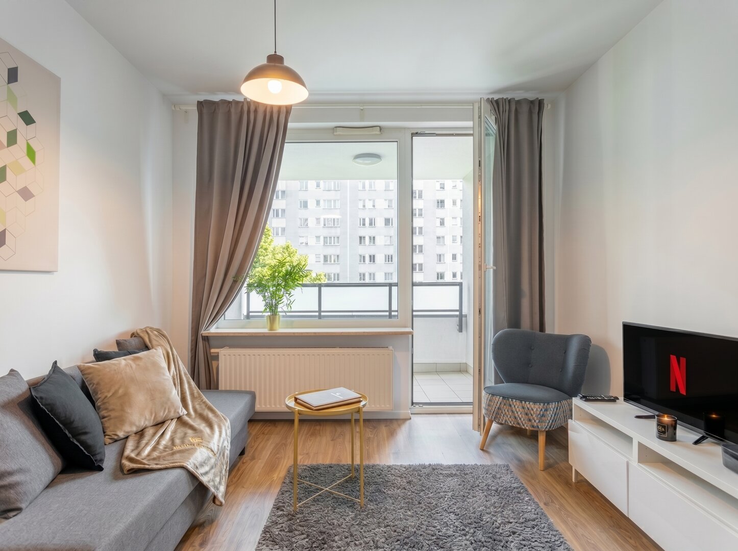 Golden Apartments Warsaw –  Pereca Residence, 70