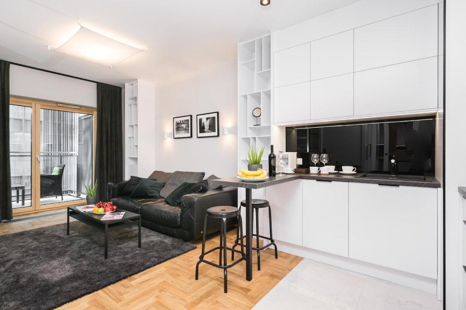 Urban Chic - Mennica Residence, 1-Bedroom in City Center # 140