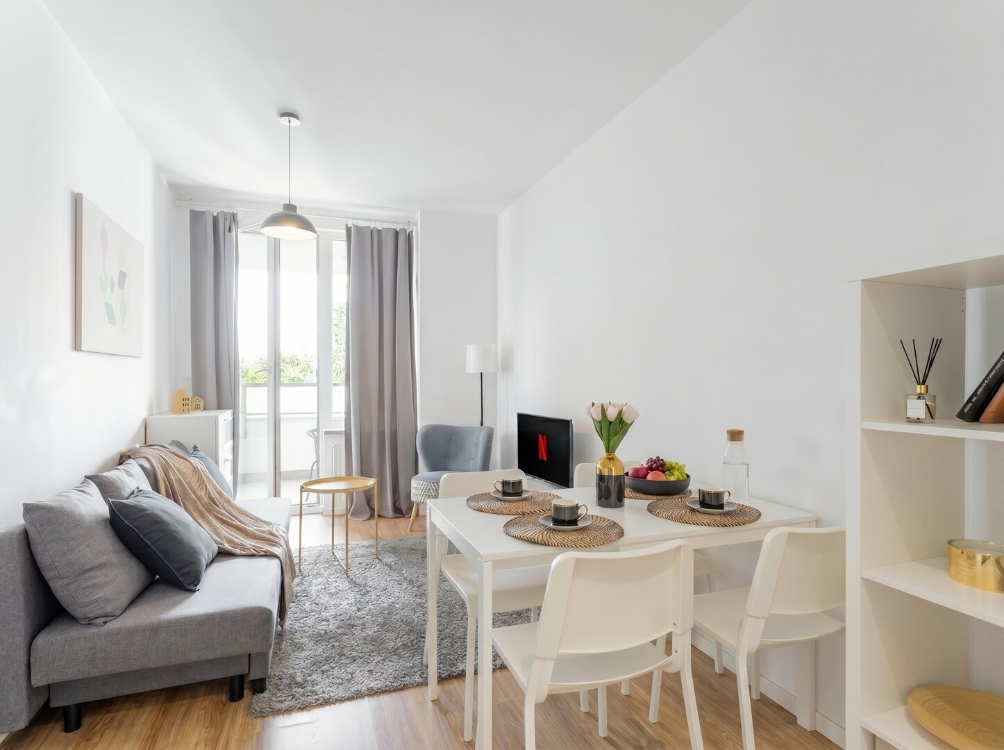Golden Apartments Warsaw –  Pereca Residence,71