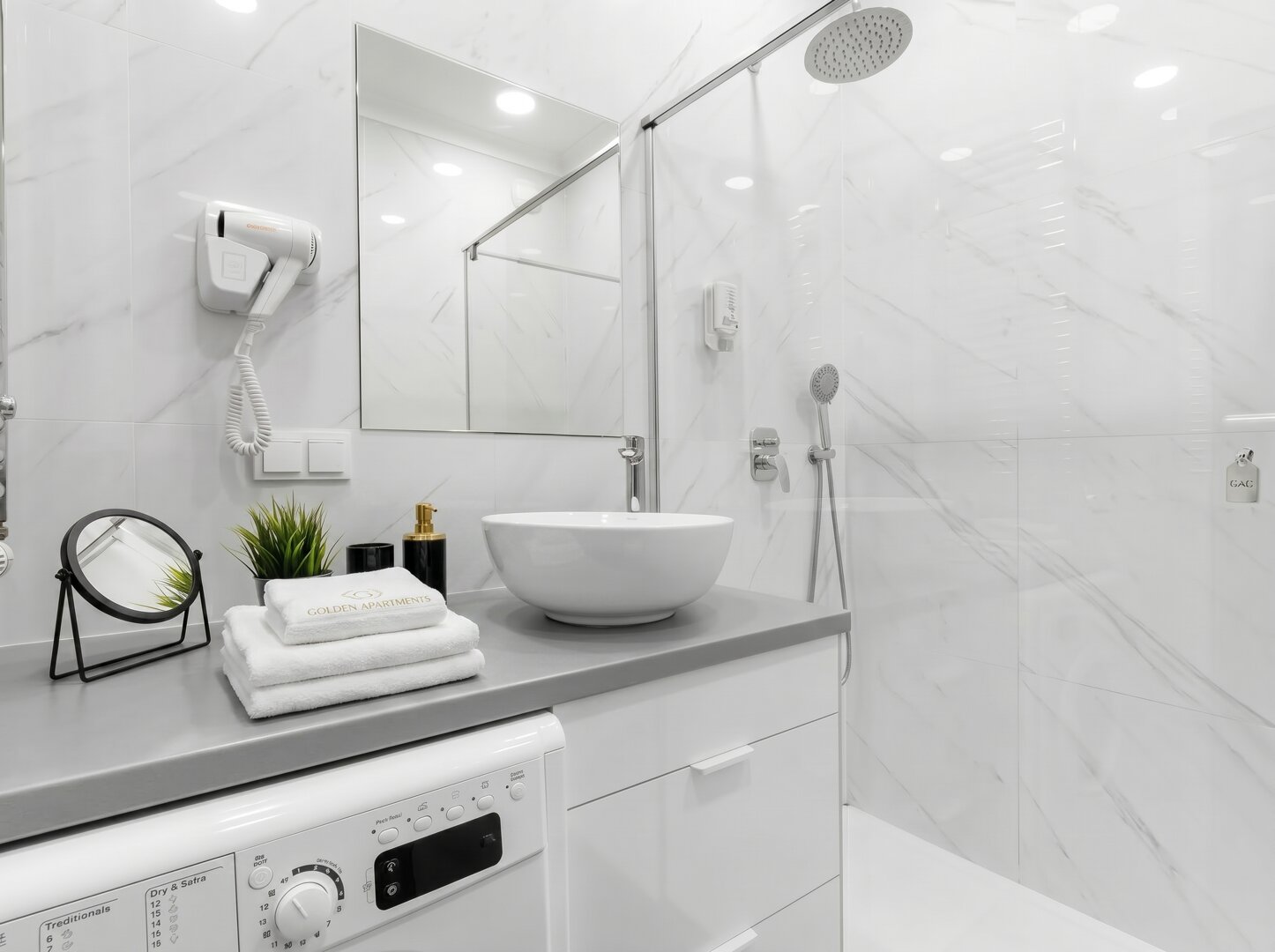 GOLDEN APARTMENTS & GLAMPING SPÓŁKA Z OGRANICZONĄ ODPOWIEDZIALNOŚCIĄ - 13