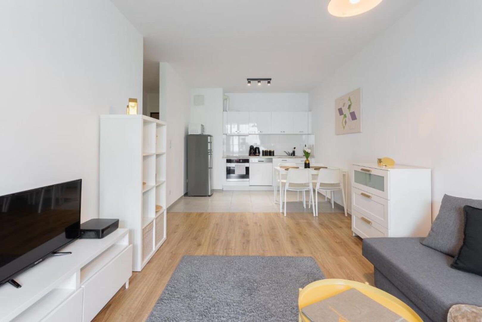 Golden Apartments Warsaw –  Pereca Residence, 73 Golden Apartments Warsaw –  Pereca Residence, 73