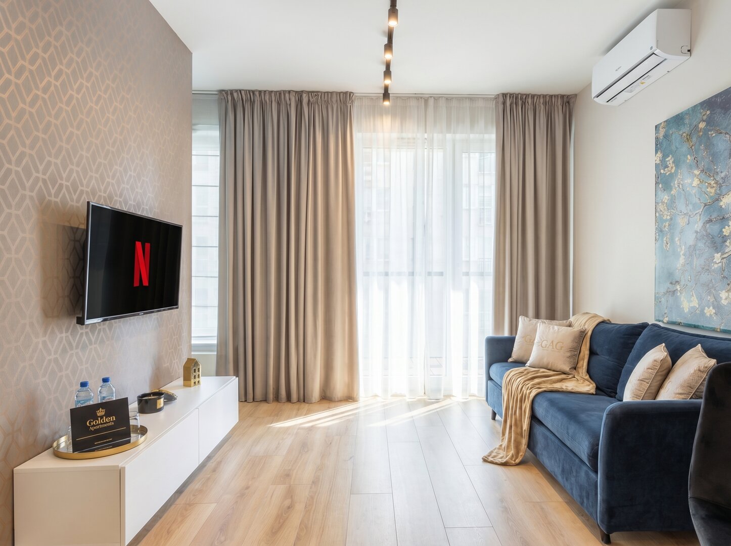 Golden Apartments Warsaw - Studio Apartment - Sienna street