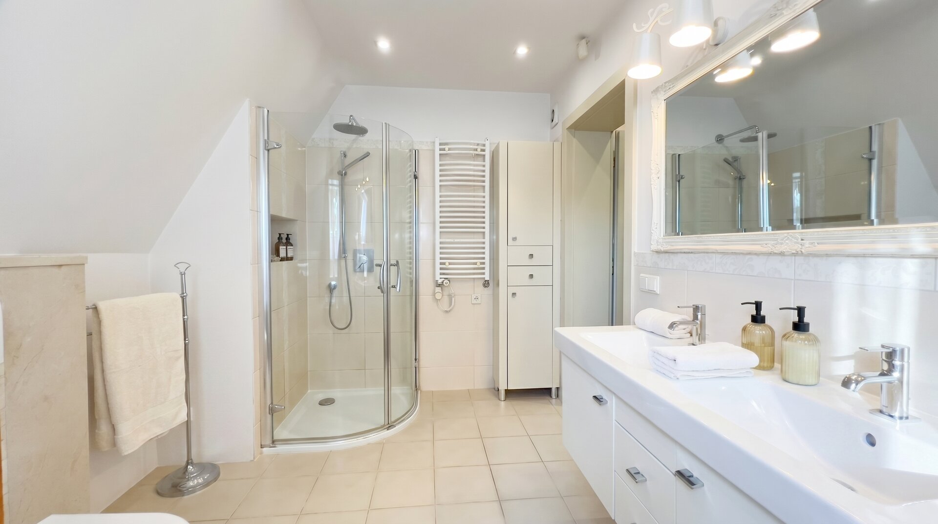 GOLDEN APARTMENTS & GLAMPING SPÓŁKA Z OGRANICZONĄ ODPOWIEDZIALNOŚCIĄ - 30