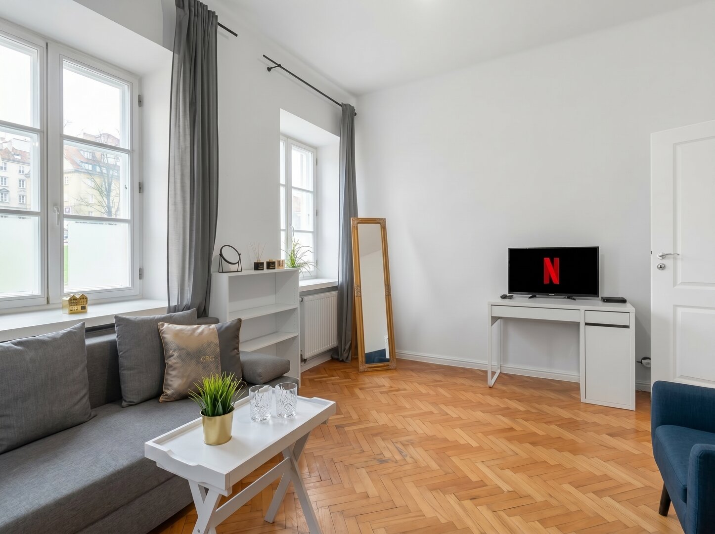 Golden Apartments - Elegant & Spacious in Old Town - Mostowa Golden Apartments - Elegant & Spacious in Old Town - Mostowa