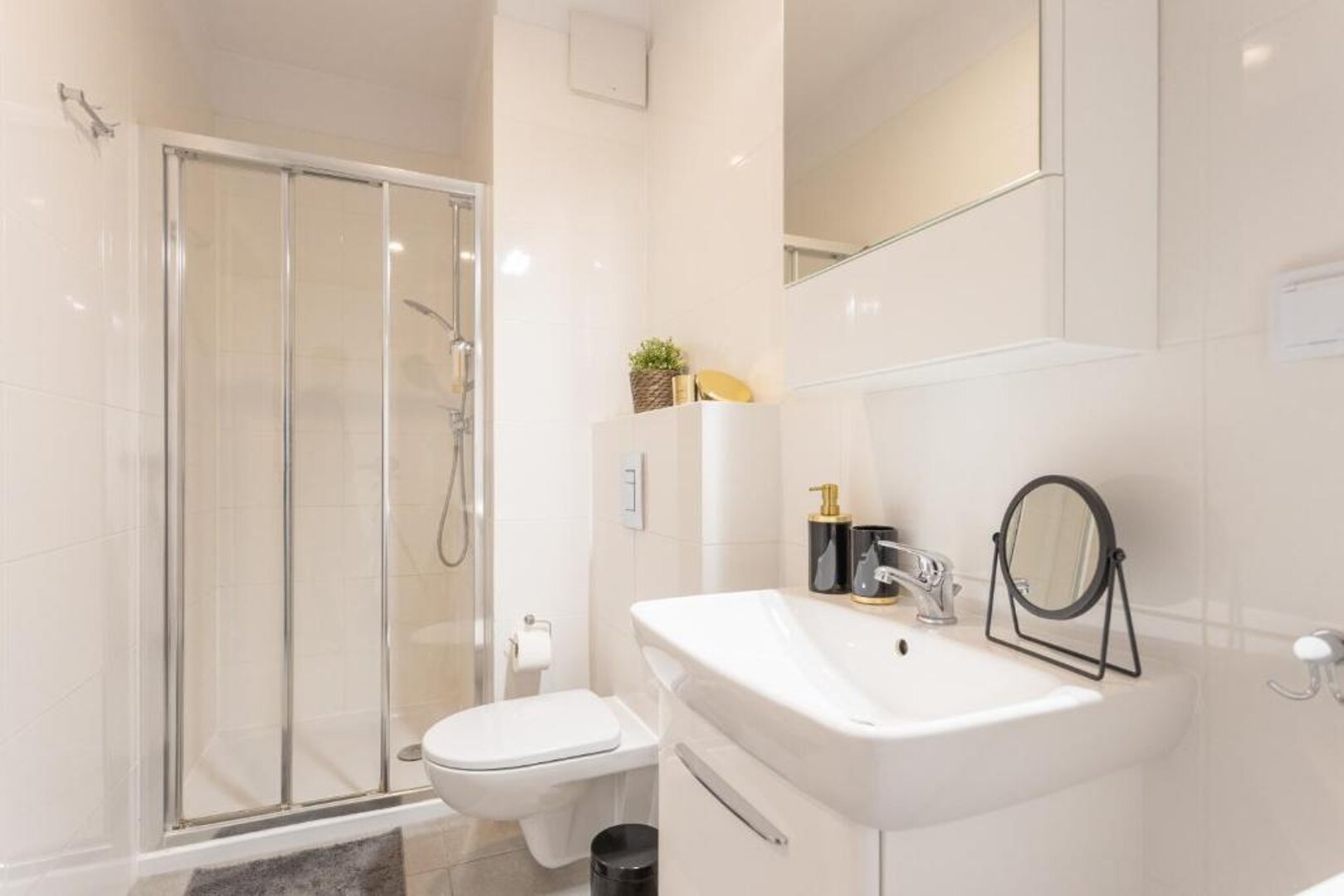 GOLDEN APARTMENTS & GLAMPING SPÓŁKA Z OGRANICZONĄ ODPOWIEDZIALNOŚCIĄ - 14