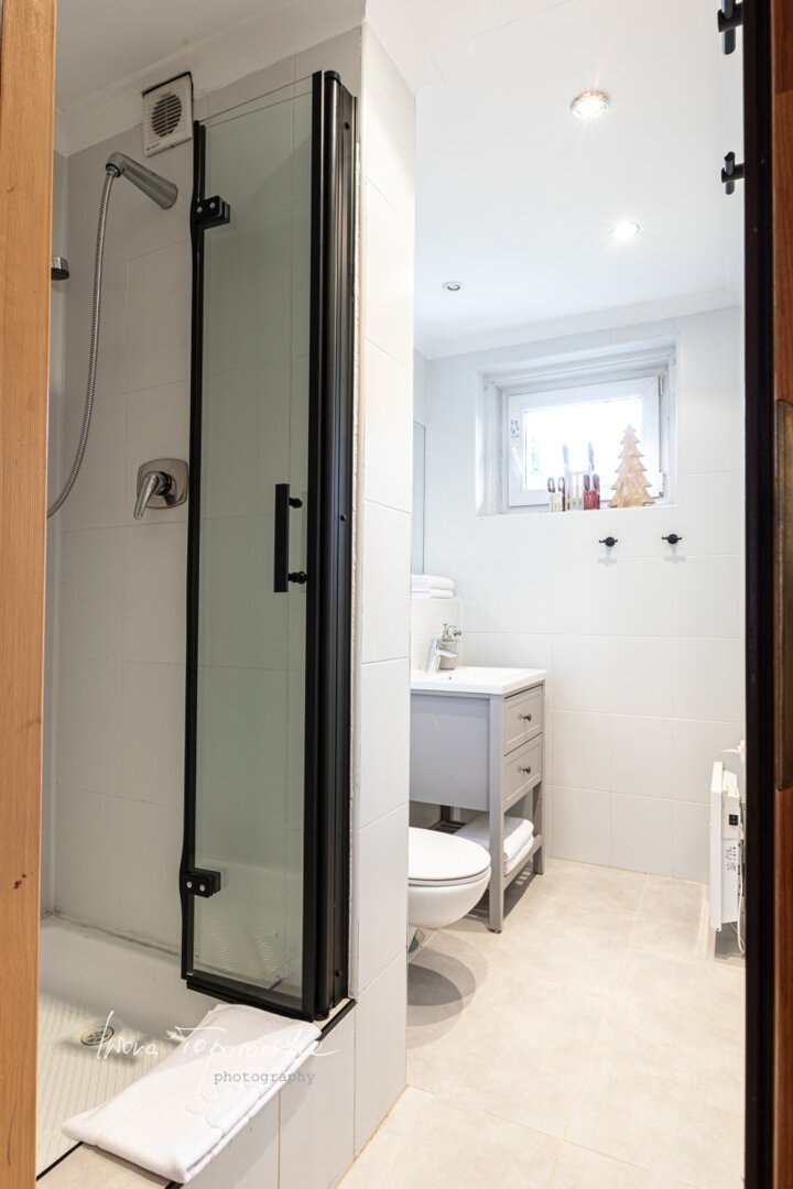 GOLDEN APARTMENTS & GLAMPING SPÓŁKA Z OGRANICZONĄ ODPOWIEDZIALNOŚCIĄ - 8