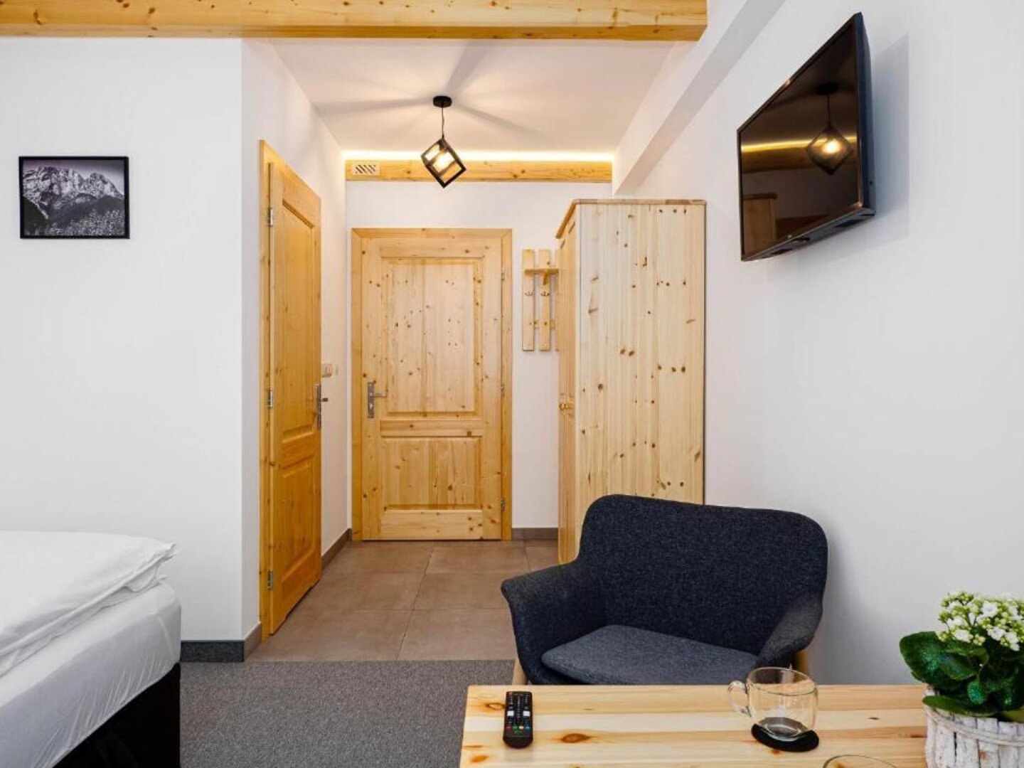 GOLDEN APARTMENTS & GLAMPING SPÓŁKA Z OGRANICZONĄ ODPOWIEDZIALNOŚCIĄ - 4