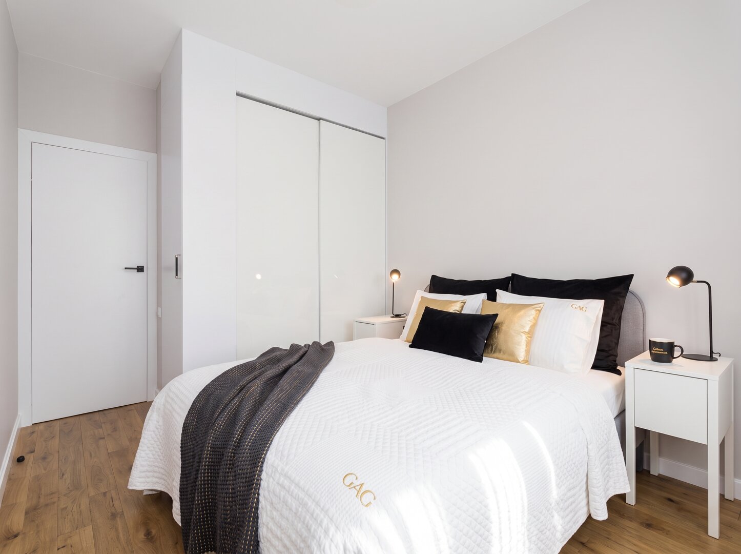 Mennica Residence - Two Bedroom Apartment&41